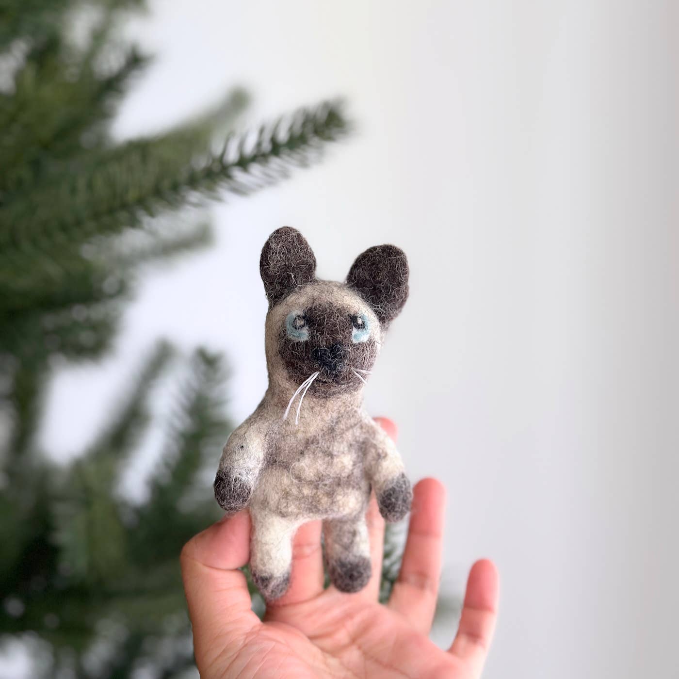 Felt Cat Finger Puppet Set