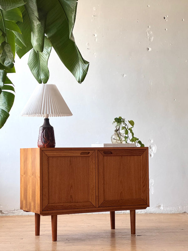 Mid-Century / Danish Modern Petite Teak Sideboard / Cabinet