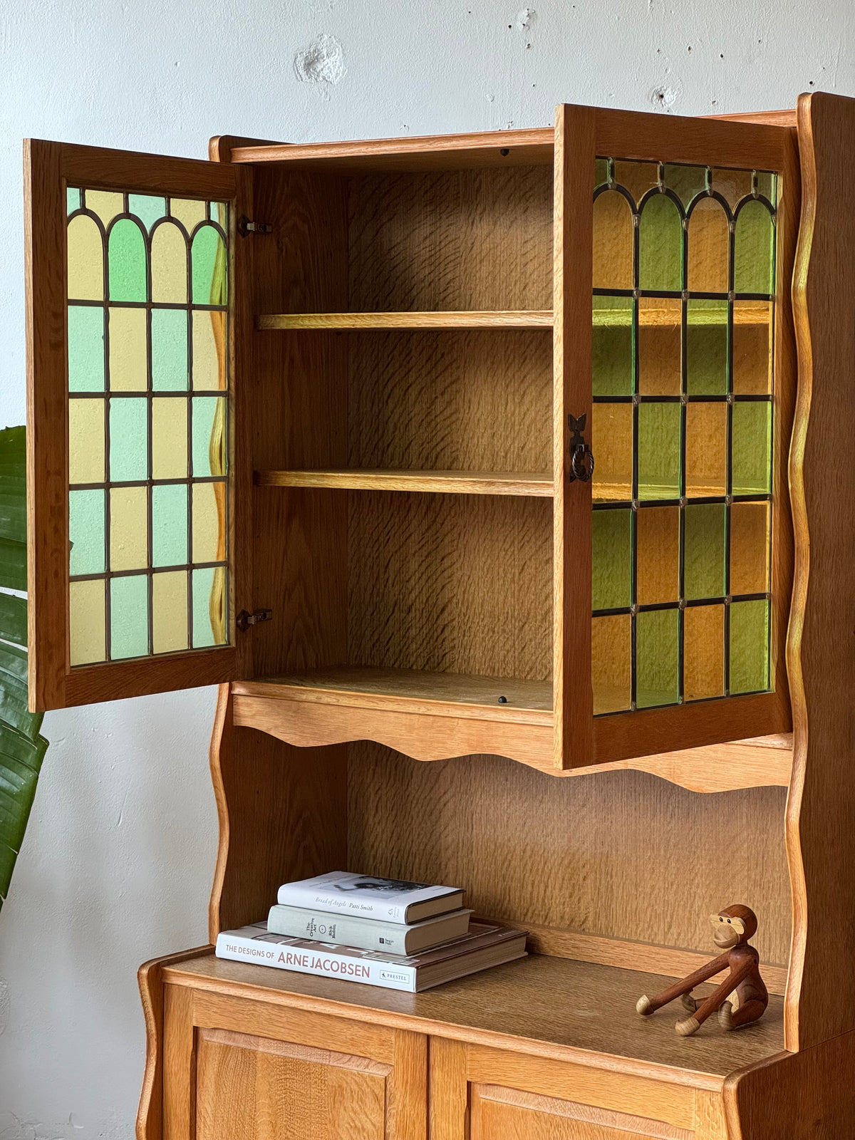 Danish Bookshelf / Display in Oak and Stained Glass by Henning Kjaernulf #3708