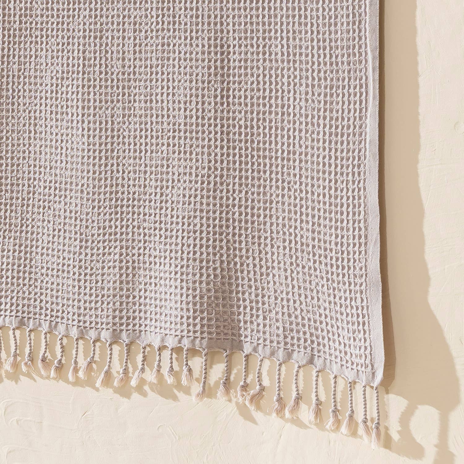 Turkish Stonewashed Waffle Beach Towel - Light Grey