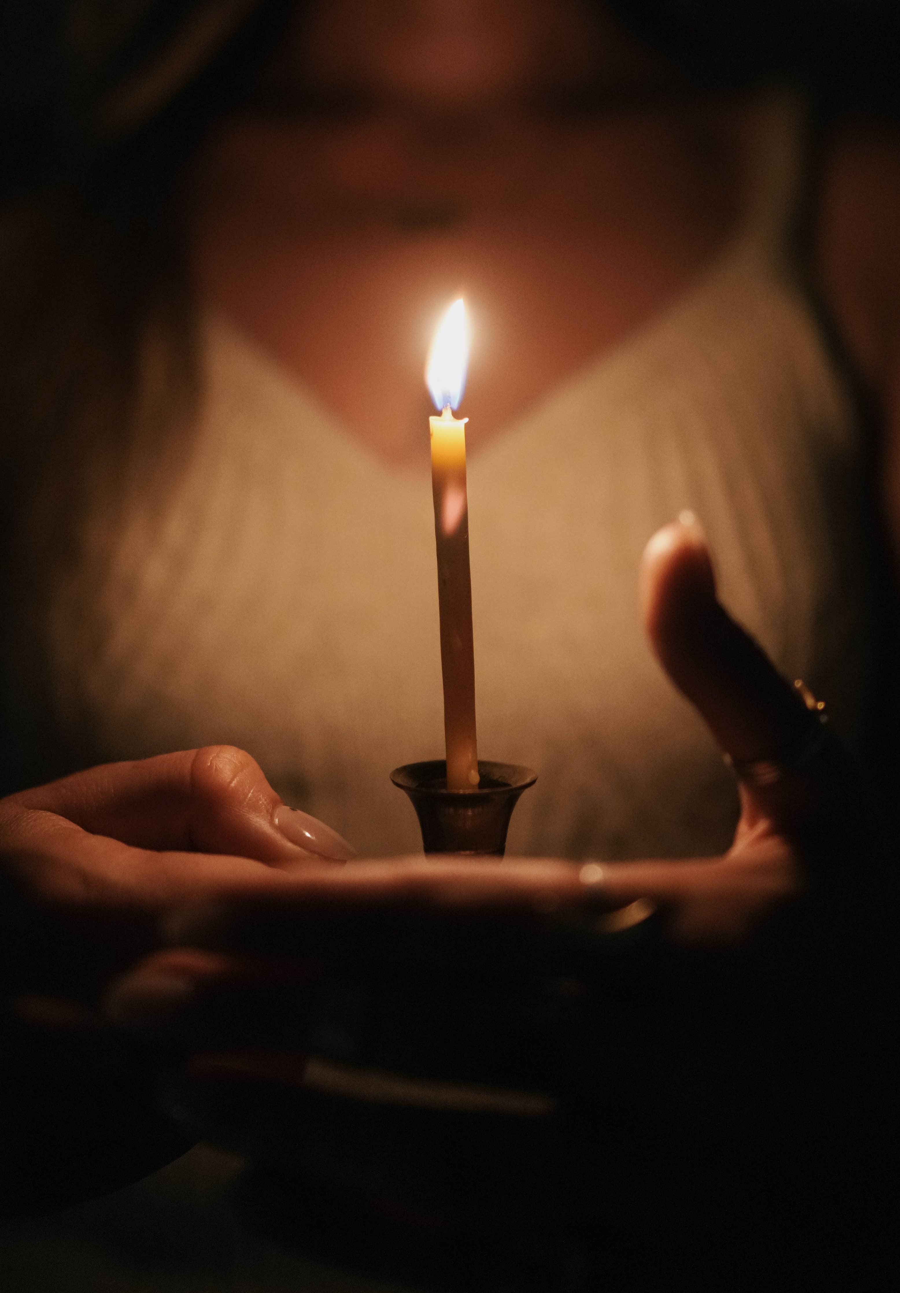 9" Pure Beeswax Slim/Tiny Taper Candle