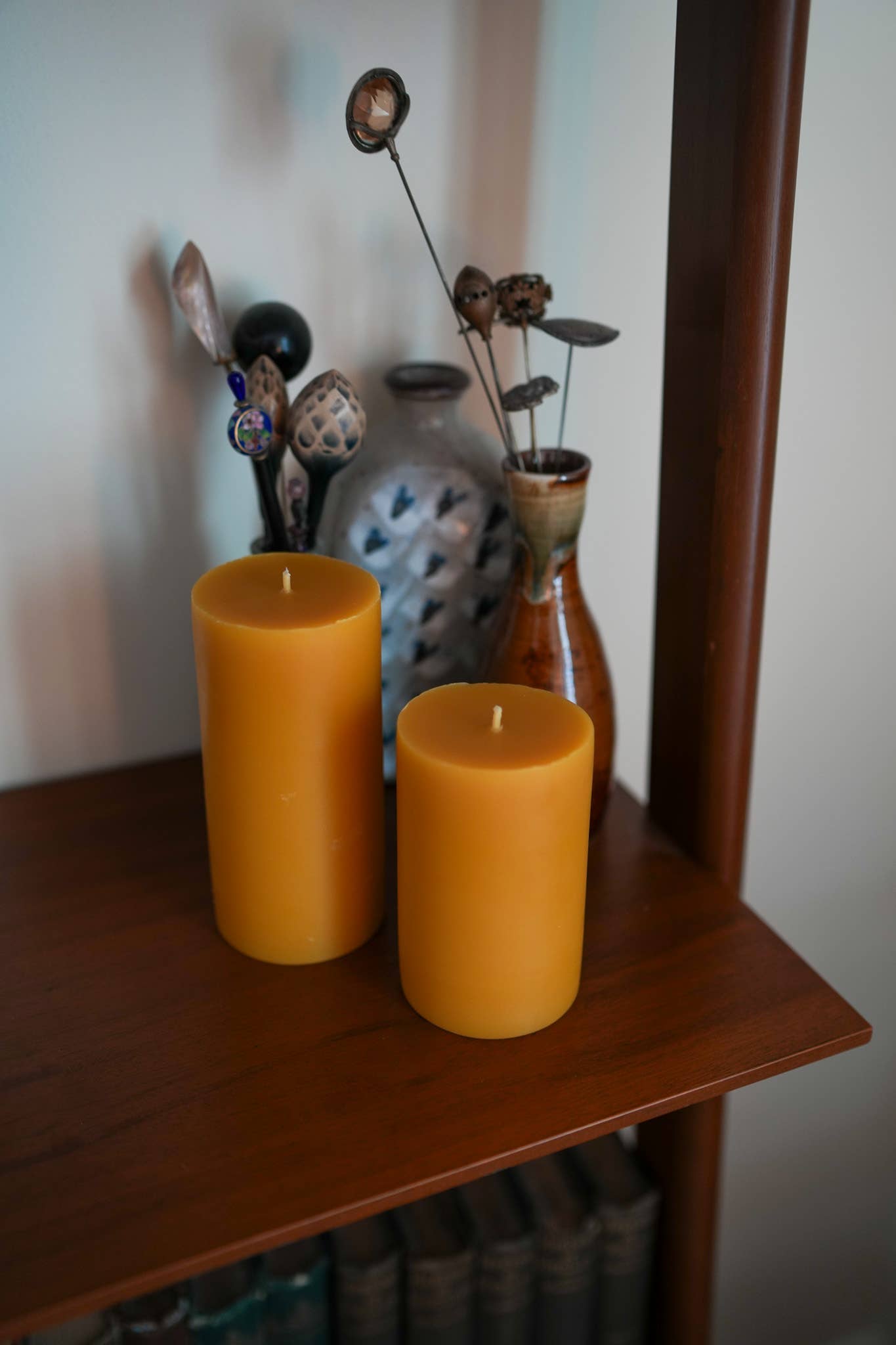 2.5" x 4.5" - Beeswax Pillar