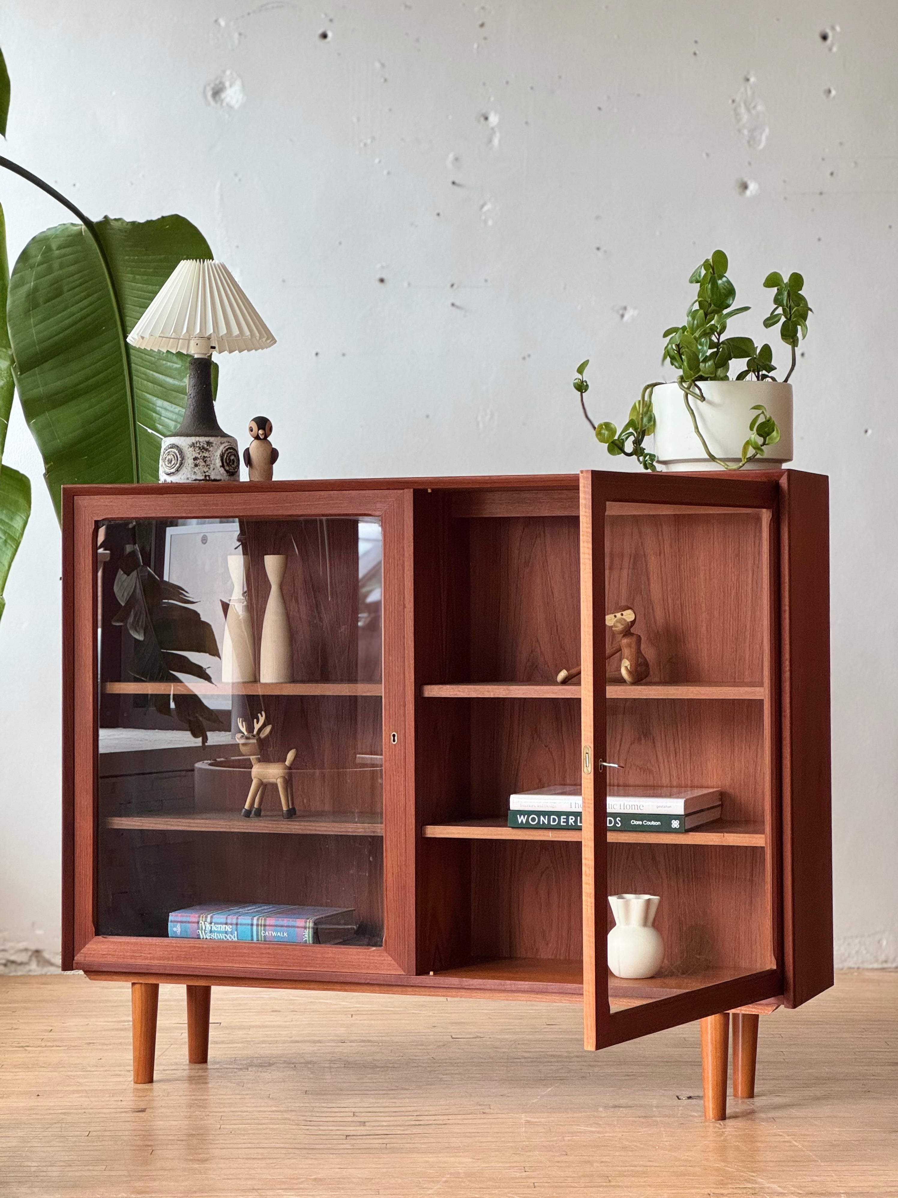 Danish Modern Teak and Glass Display Cabinet by Brauer Møbler