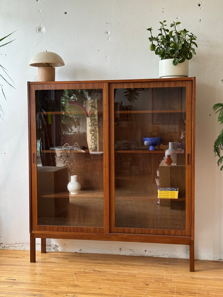 Walnut and Glass Cabinet by Carlo Jensen for Poul Hundevad