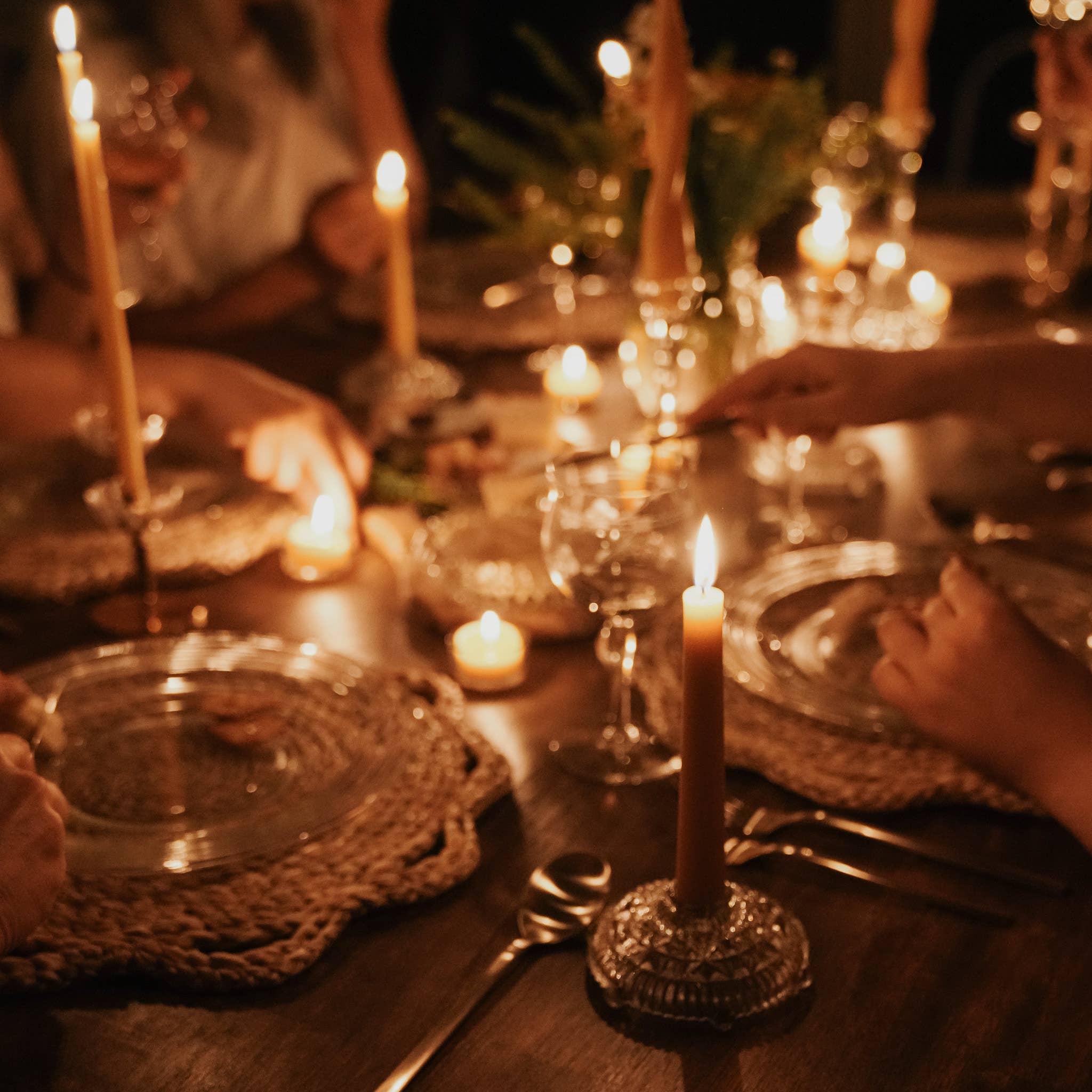 7" Beeswax Taper - Set of 2