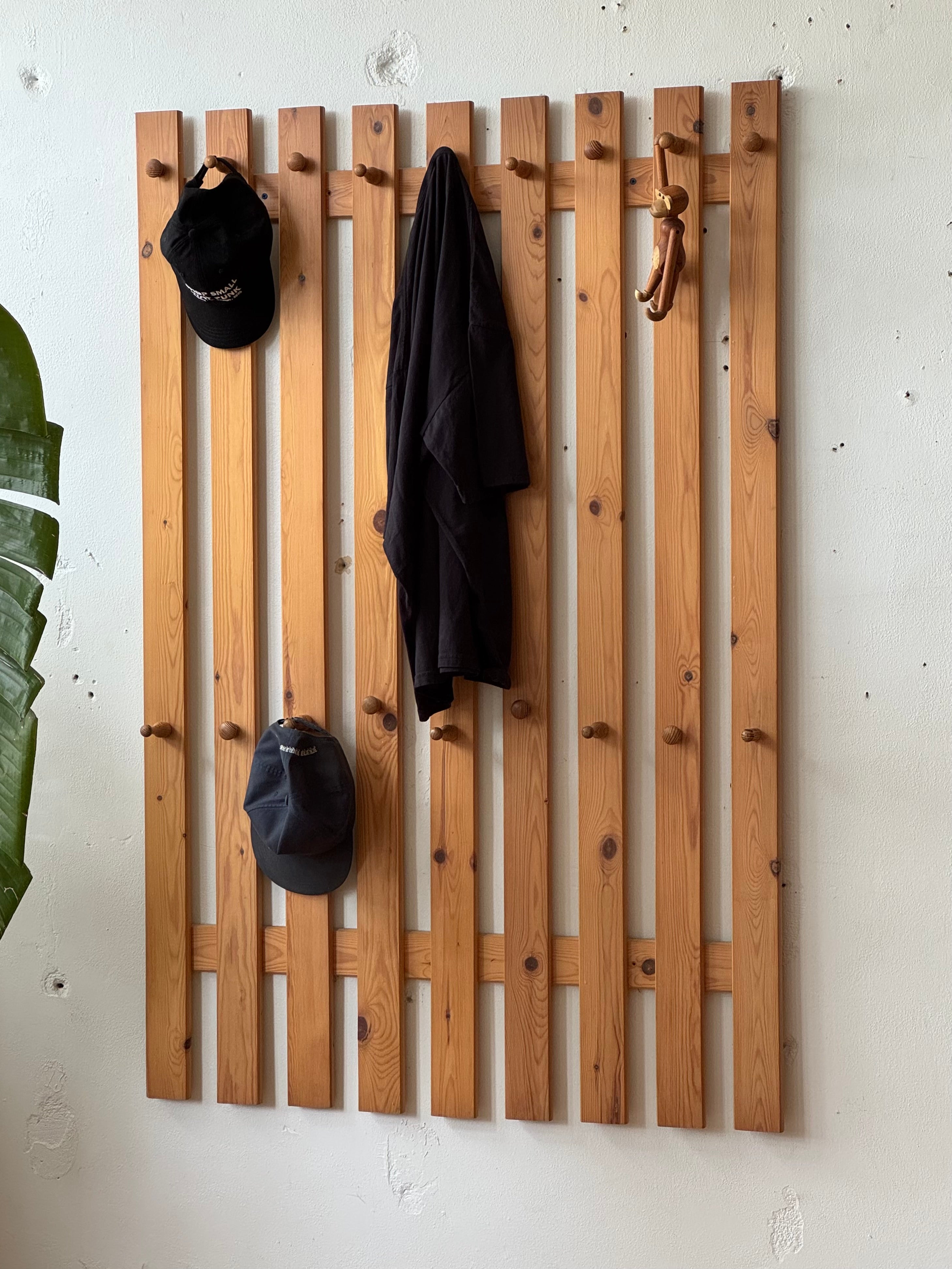 Swedish Pine Wall Mounted Coat / Hat Rack #3425