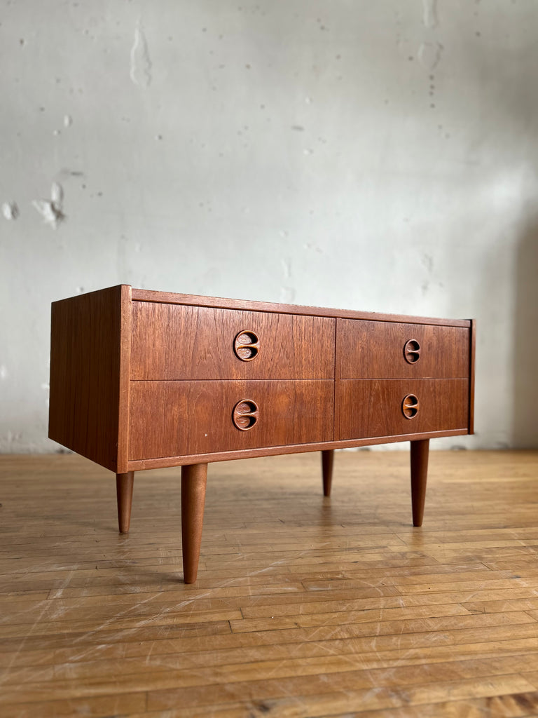 Danish Chest Of Drawers In Teak #95