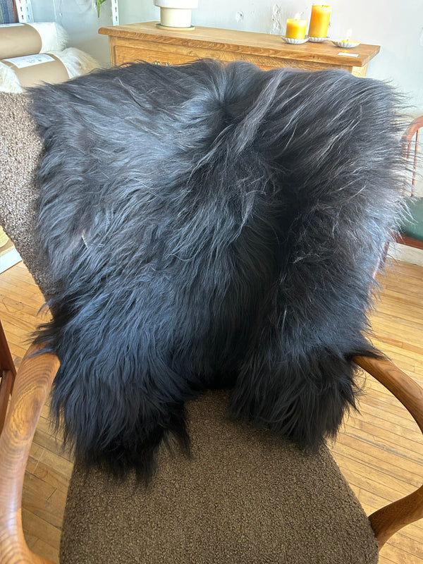 Black Icelandic Sheepskin Throw Rug