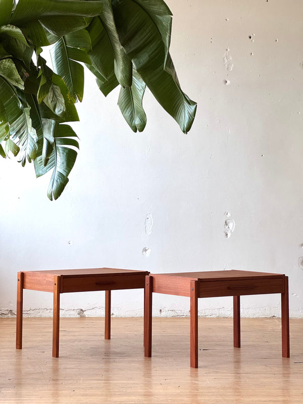 Pair Of Mid-Century / Danish Modern Teak Nightstands / Side Tables