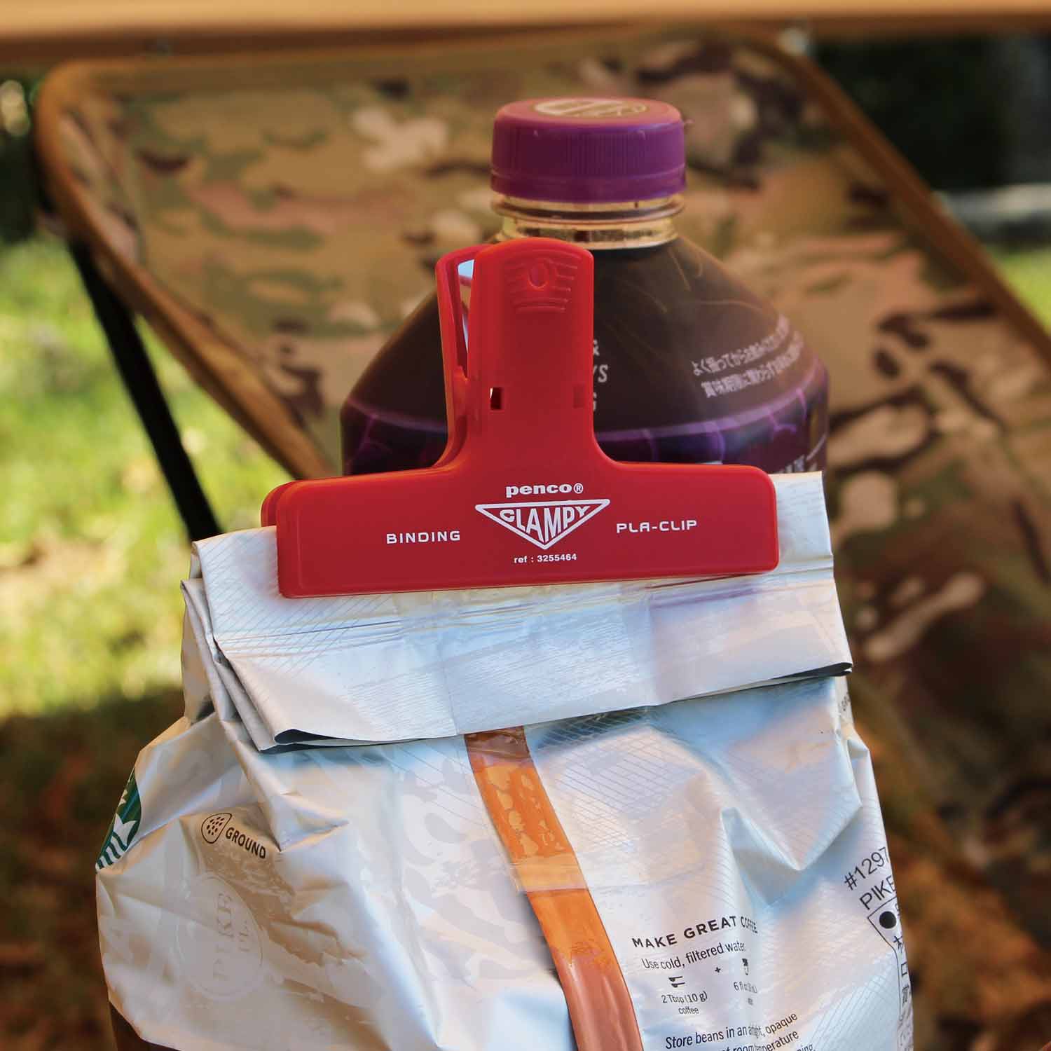 Plastic Clip: Clear Yellow