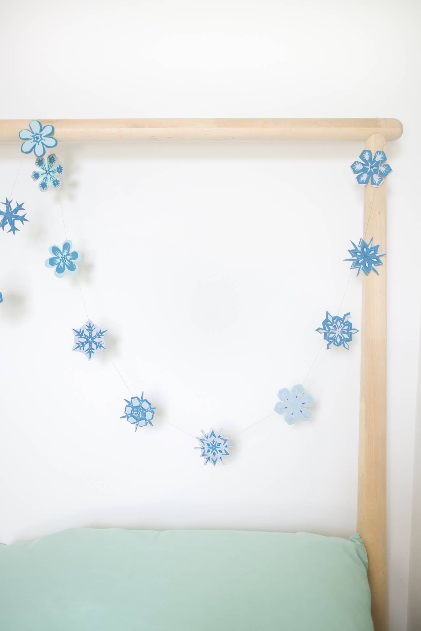 Snowflakes Sewn Garland