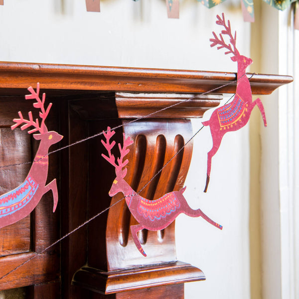 Reindeers Sewn Garland