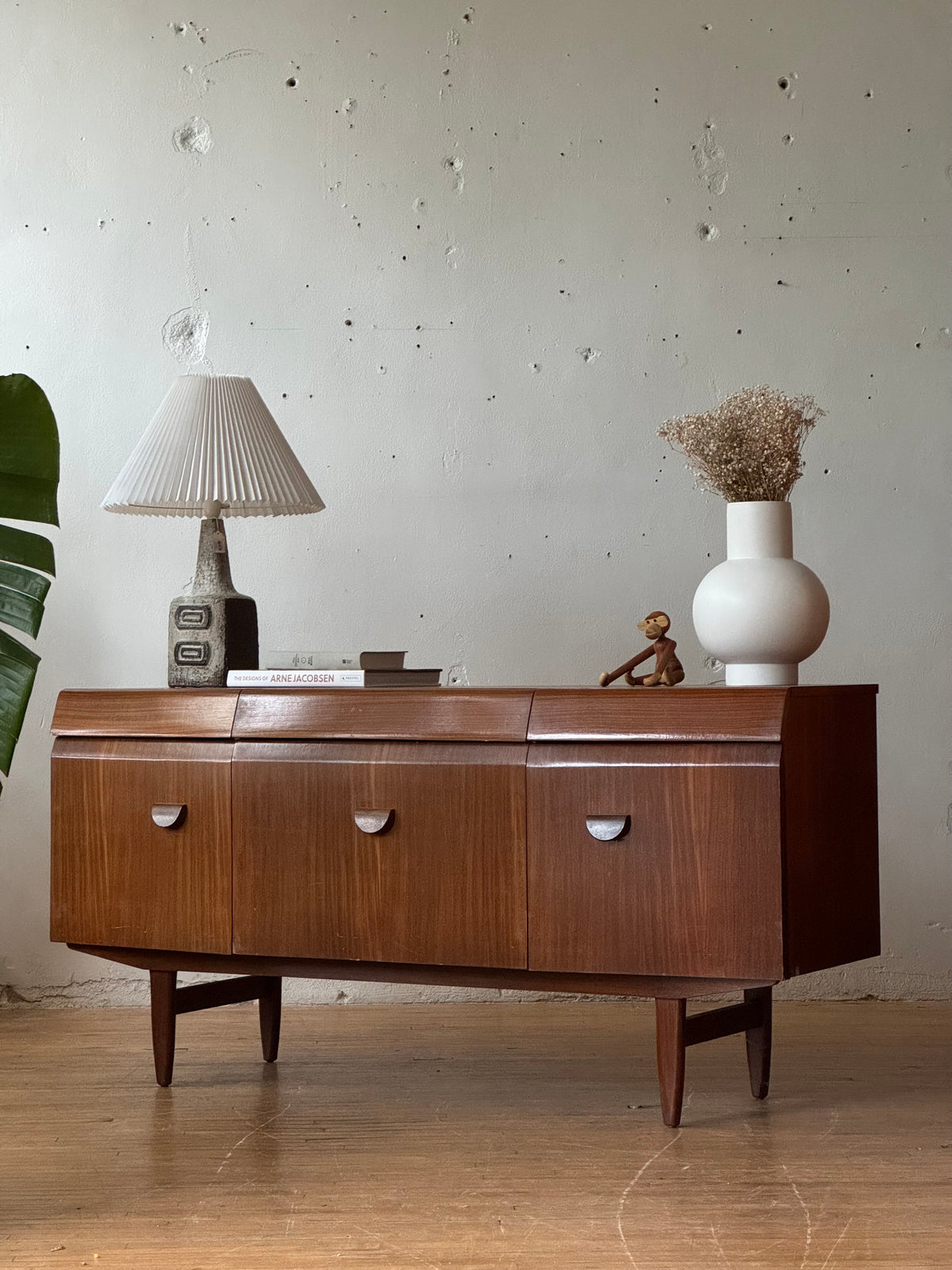 Mid-Century / Danish Modern Sideboard in Mahogany