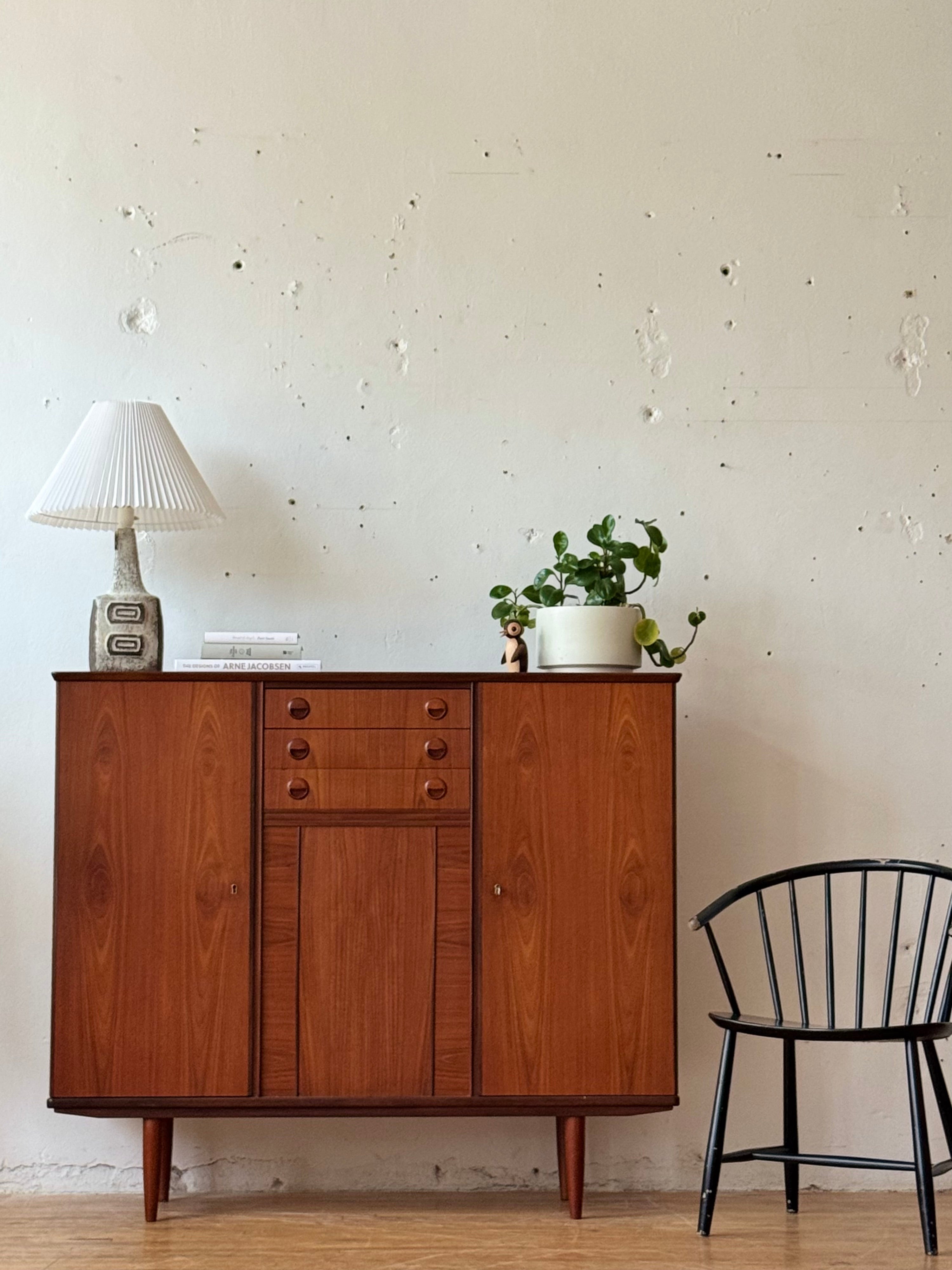 Teak Highboard #3282
