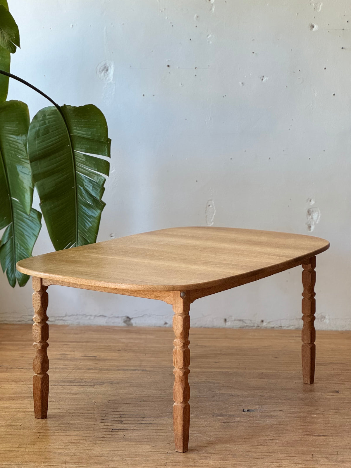 Danish Dining Table in Oak by Henning Kjaernulf #3387