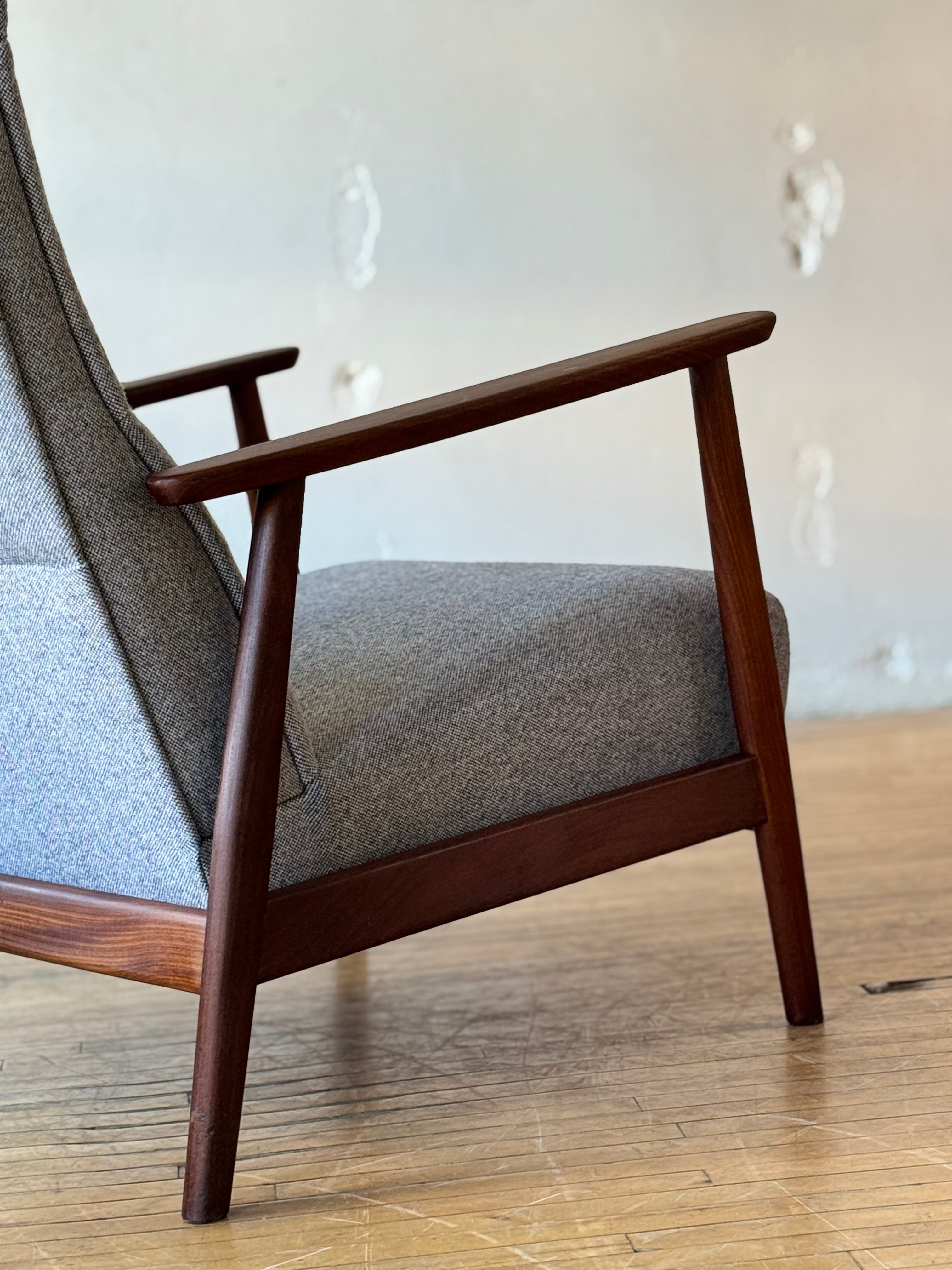 Danish Modern Lounge Chair in Teak/Wool