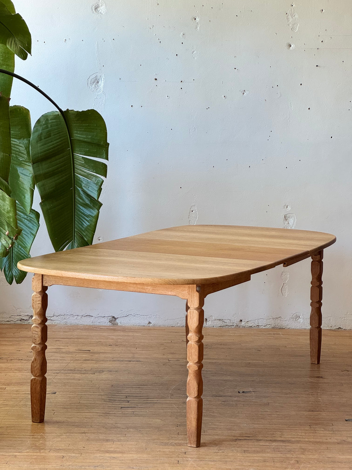 Danish Dining Table in Oak by Henning Kjaernulf #3387