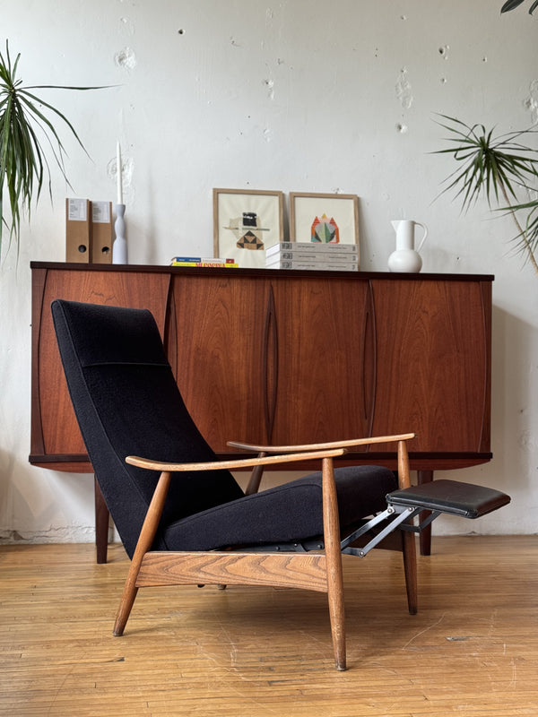 Mid-Century Reclining Lounge Chair Model 74 Designed By Milo Baughman #6