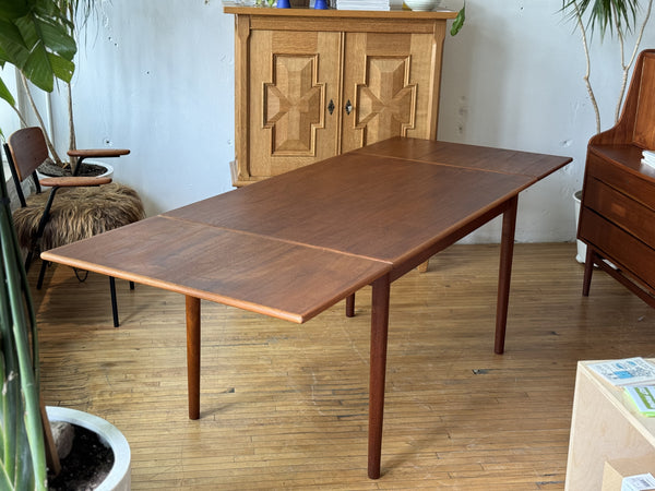 Danish Draw Leaf Dining Table in Teak #101 (ON HOLD)