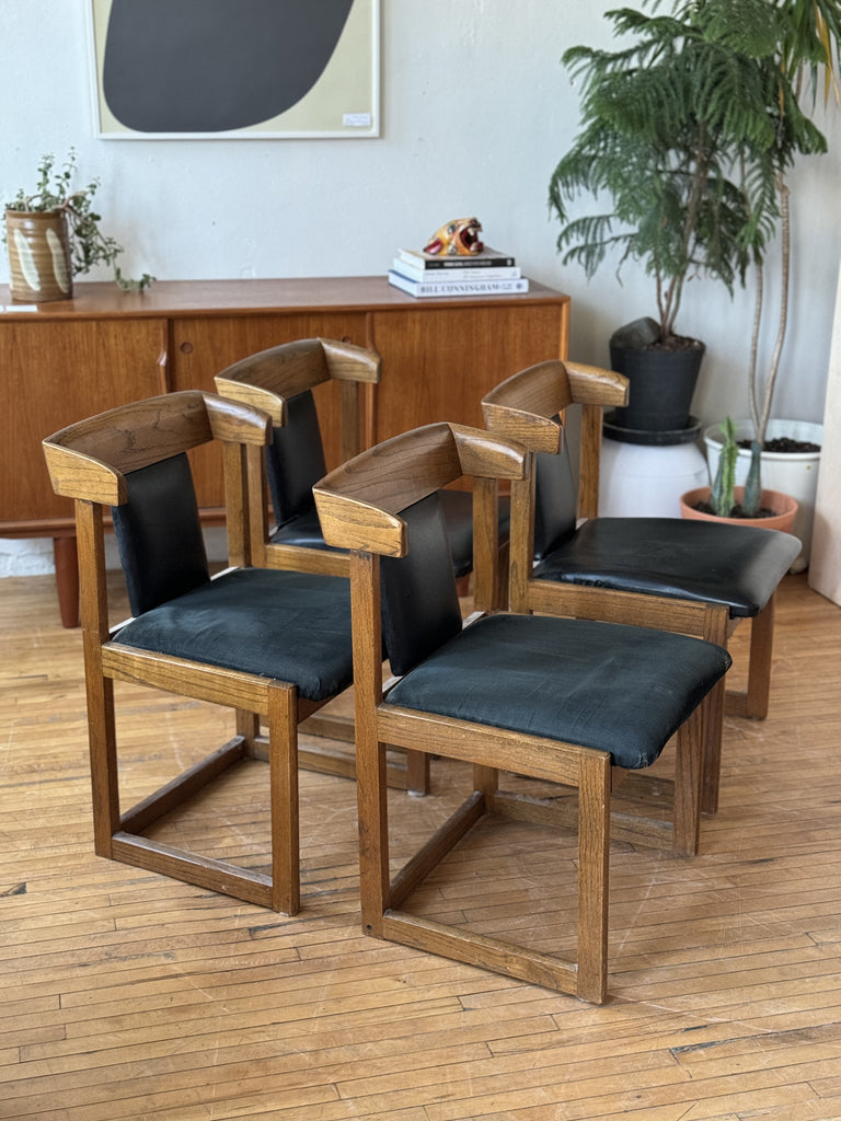 Set of 4 vintage brutalist dining chairs in oak