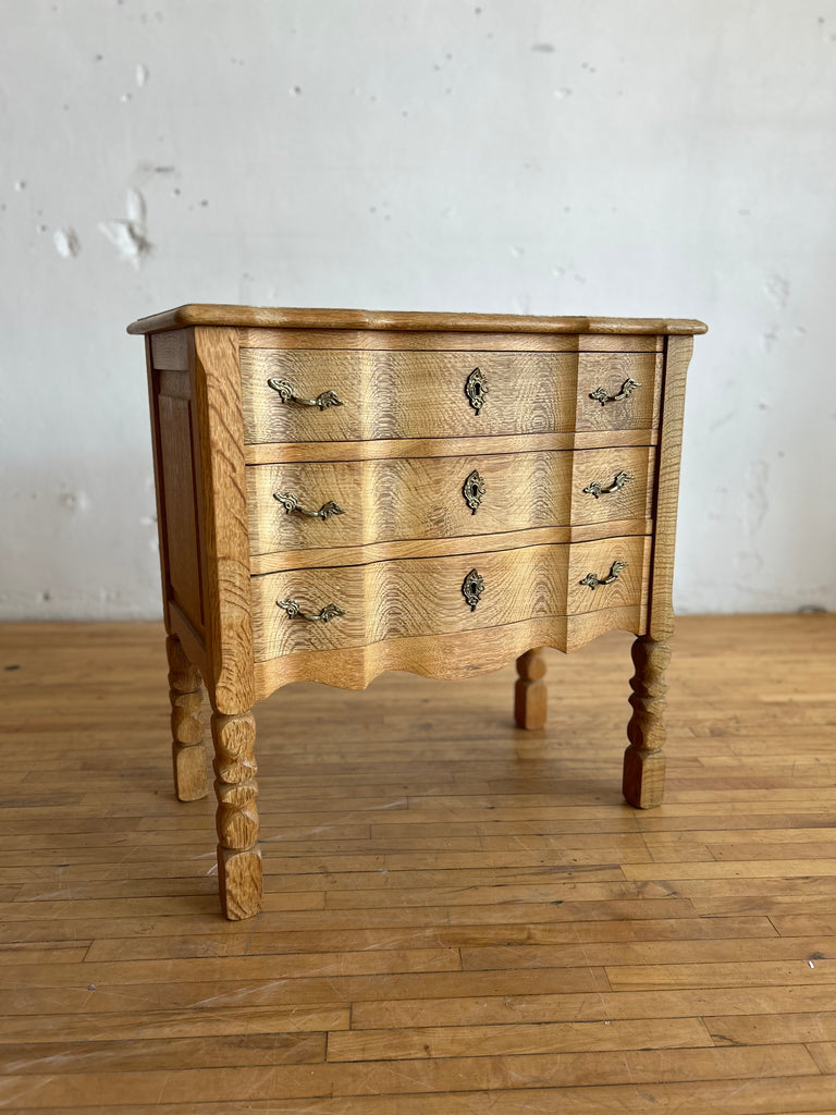 Petite Oak Chest of Drawers in the Style of Henning Kjaernulf #43