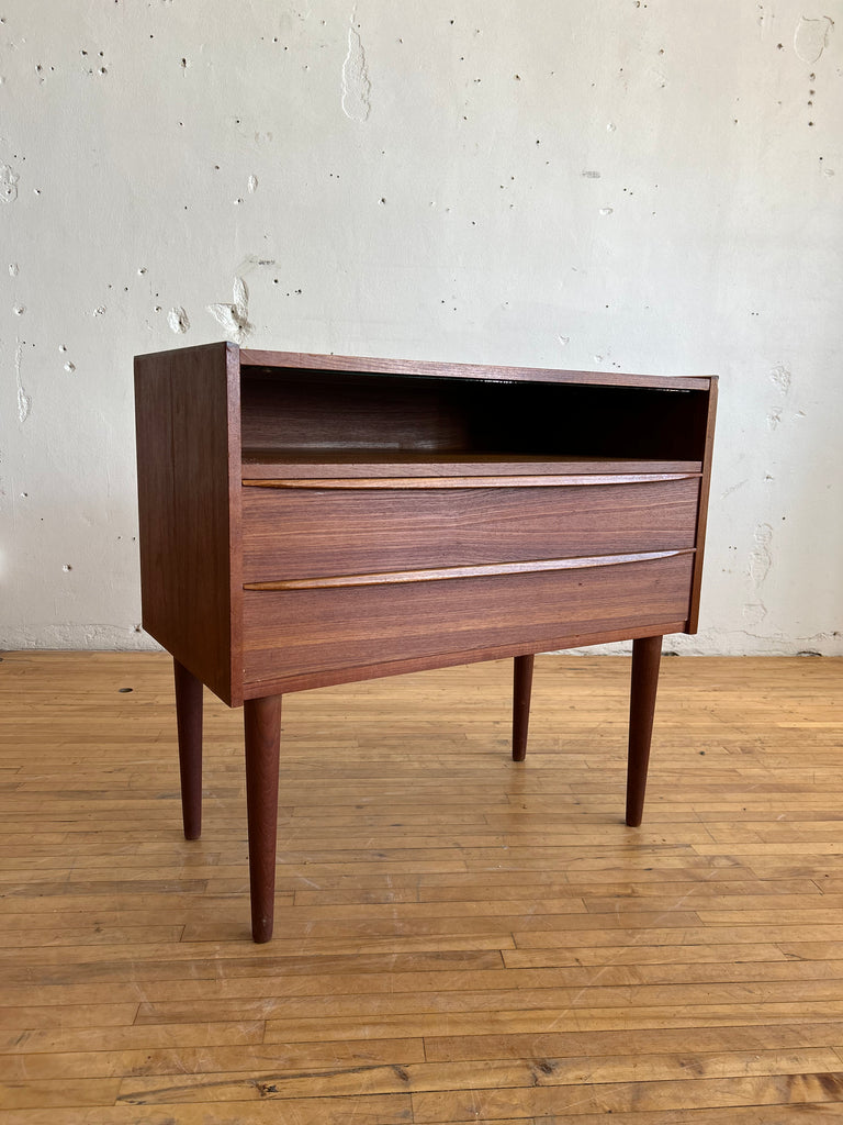 Danish Modern Vanity / Chest of Drawers #133