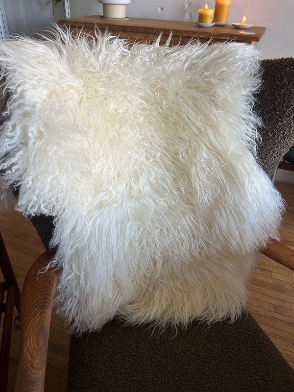 White Icelandic Sheepskin