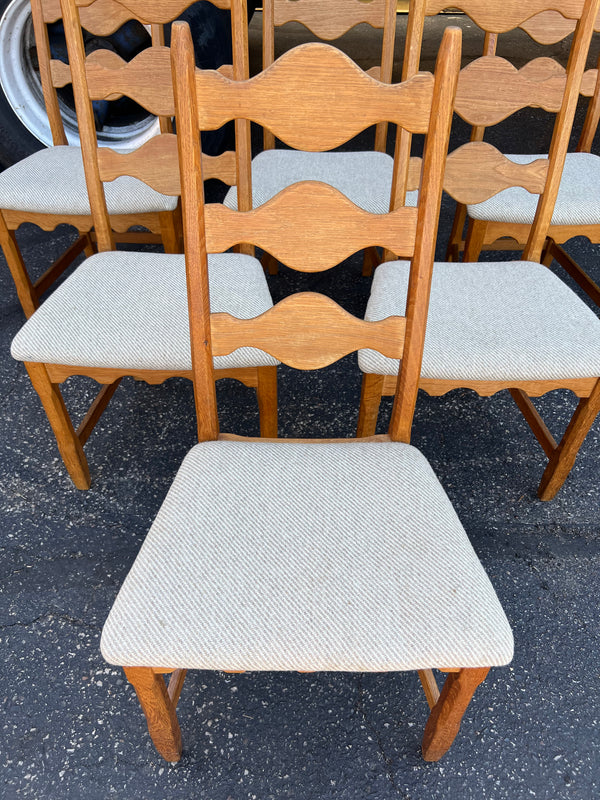 Set Of 6 Oak Danish Dining Chairs By Henning Kjærnulf #1041-187A