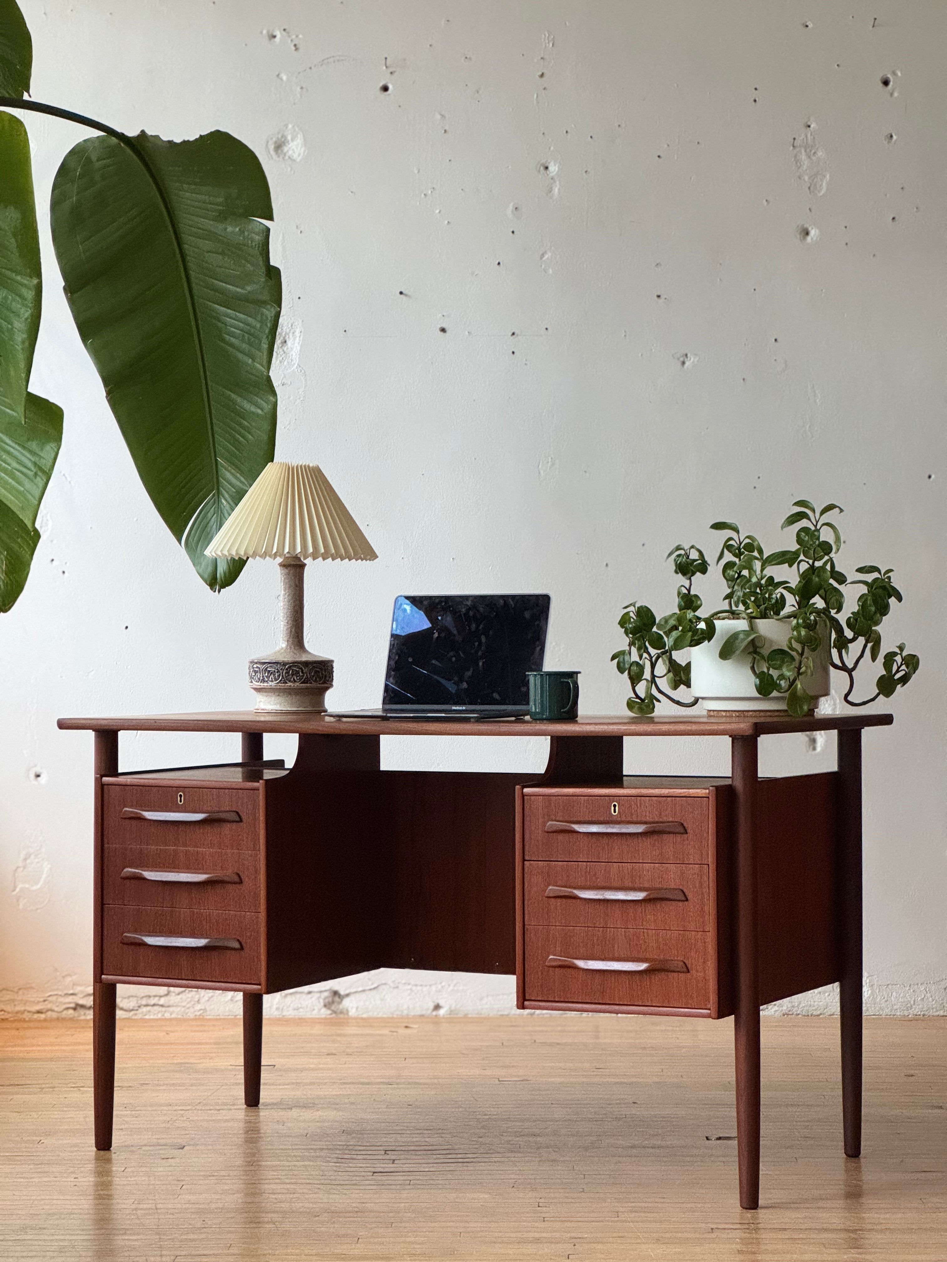 Danish Modern Writing Desk in Teak