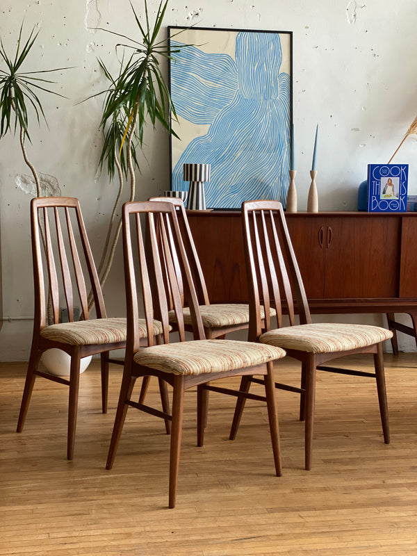 Set of 4 Teak Dining Chairs in Walnut Designed by Niels Koefoed