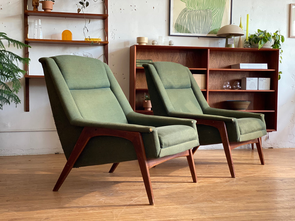 Pair of Lounge Chairs in the Style of Folke Ohlsson for Dux