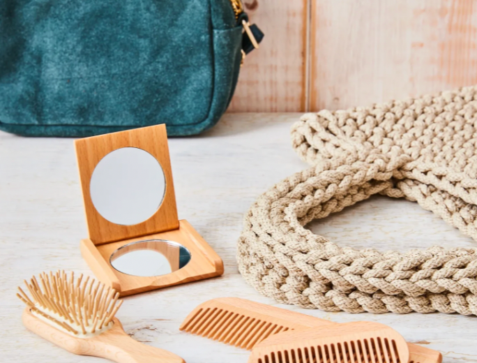 Pocket Mirror, Wooden