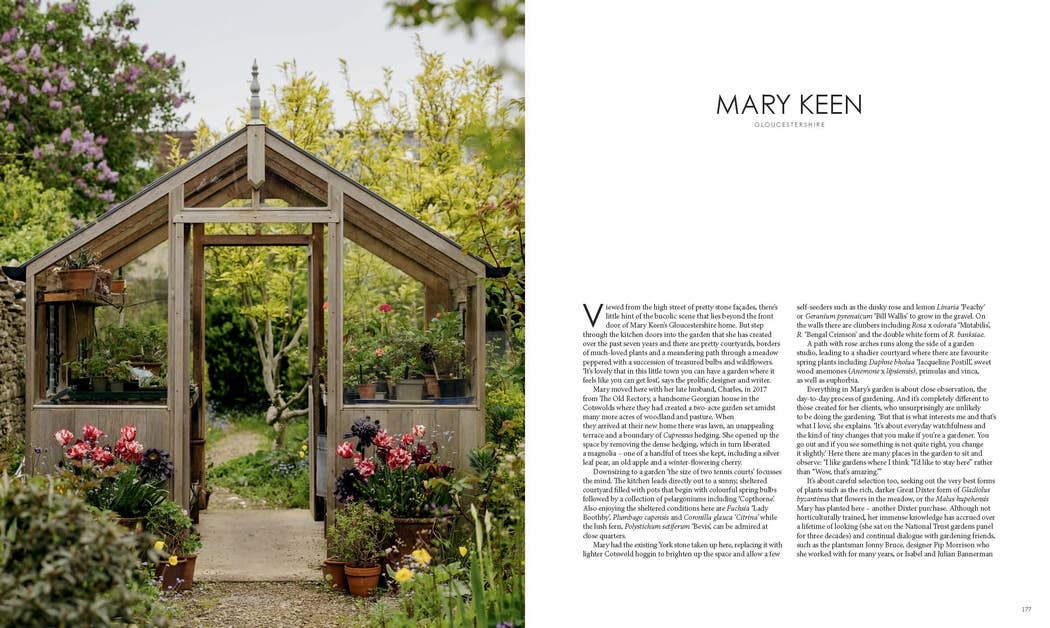 Wonderlands: British Garden Designers at Home Hardcover Book