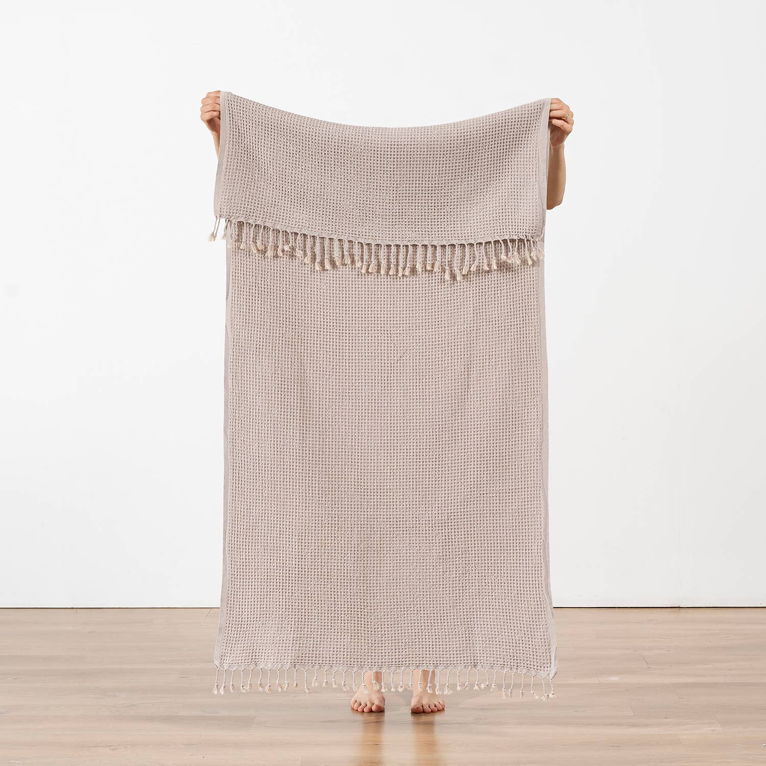 Turkish Stonewashed Waffle Beach Towel - Light Grey