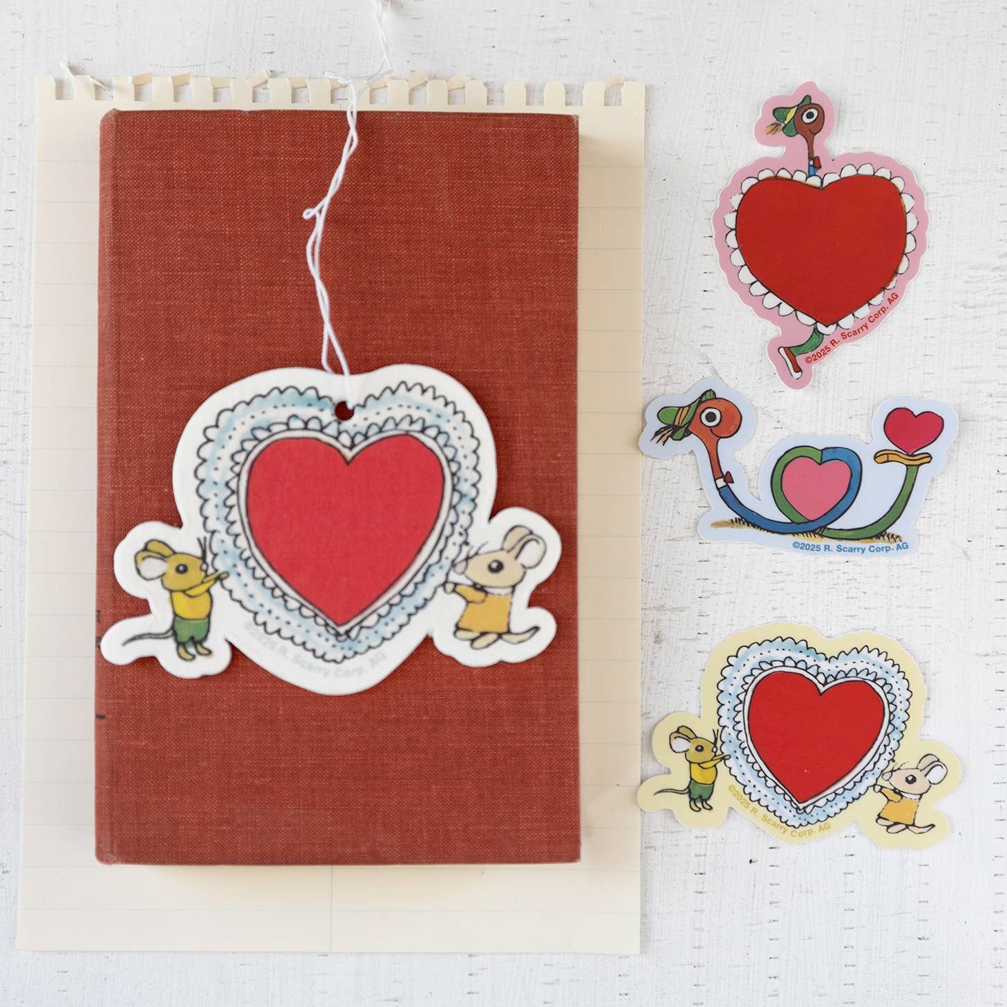Richard Scarry® - Mouse Bouquet Sticker