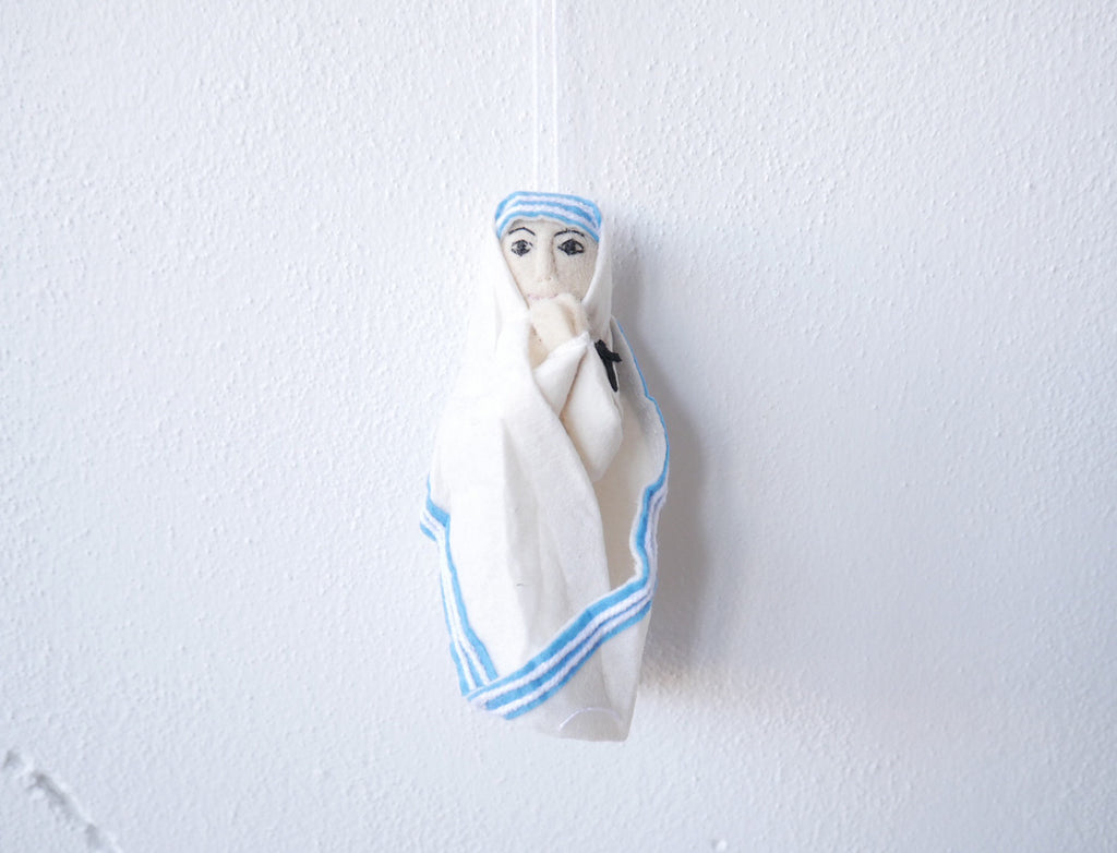 Mother Theresa Ornament