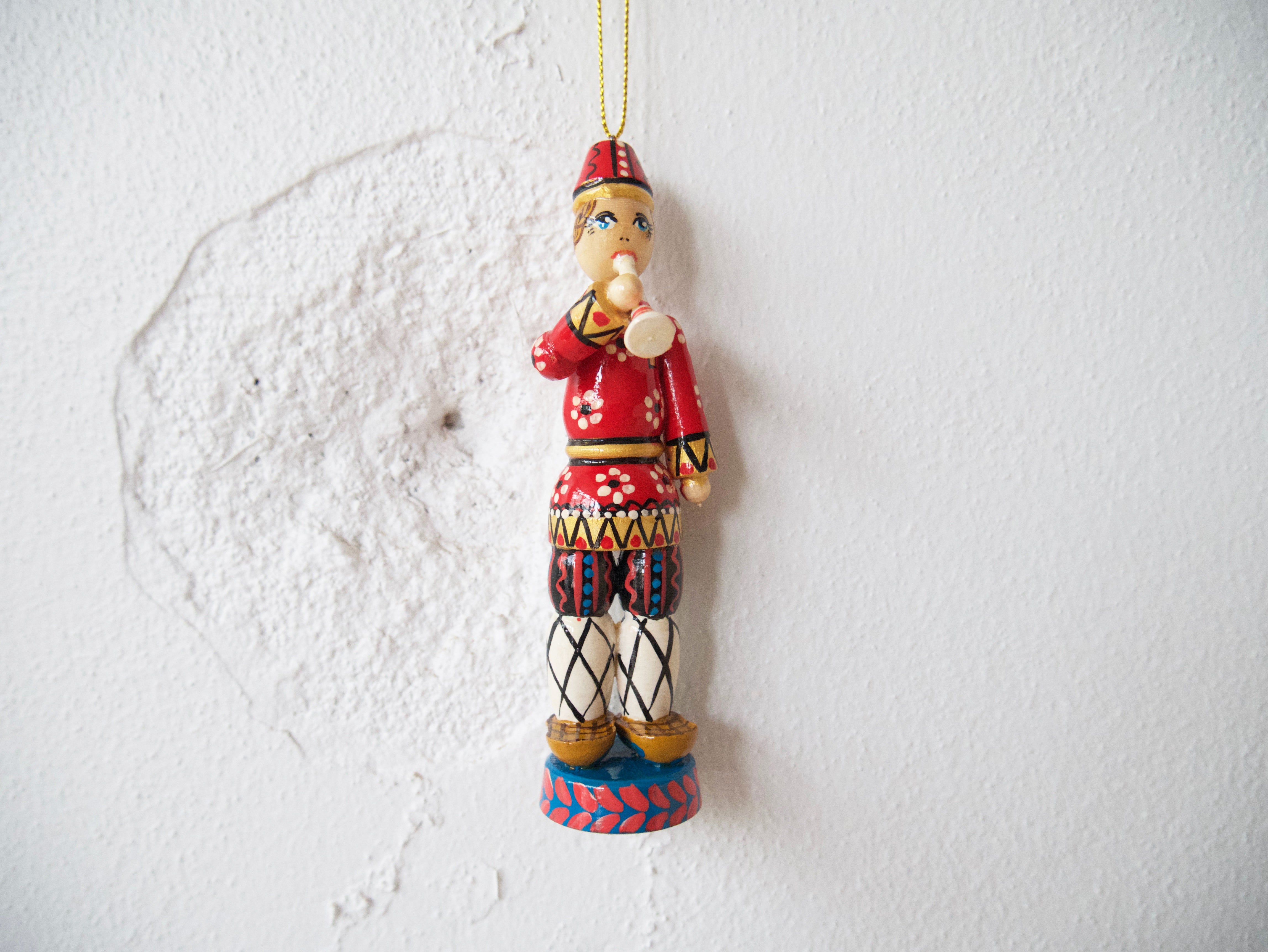Russian Folk Rozhok Musician Ornament
