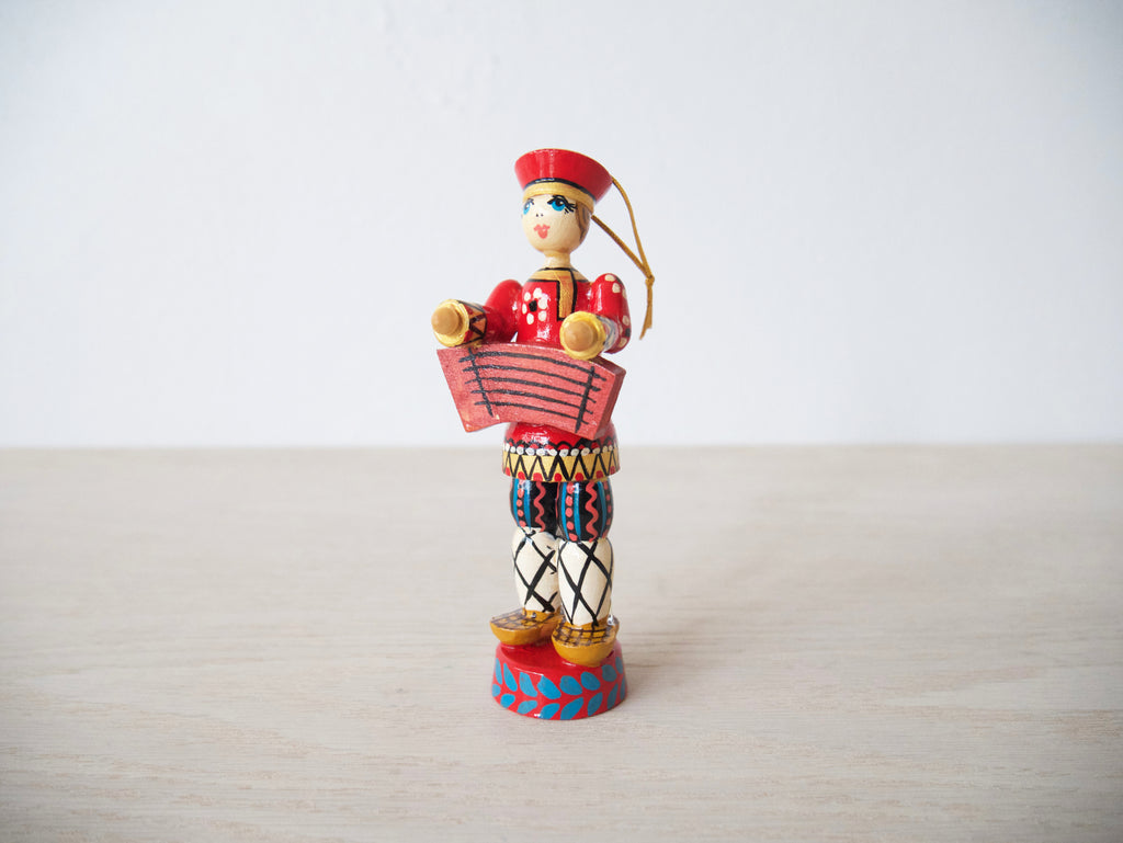 Russian Folk Gusli Musician Ornament